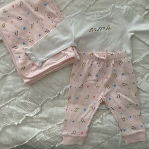 Janie and jack outfit and blanket